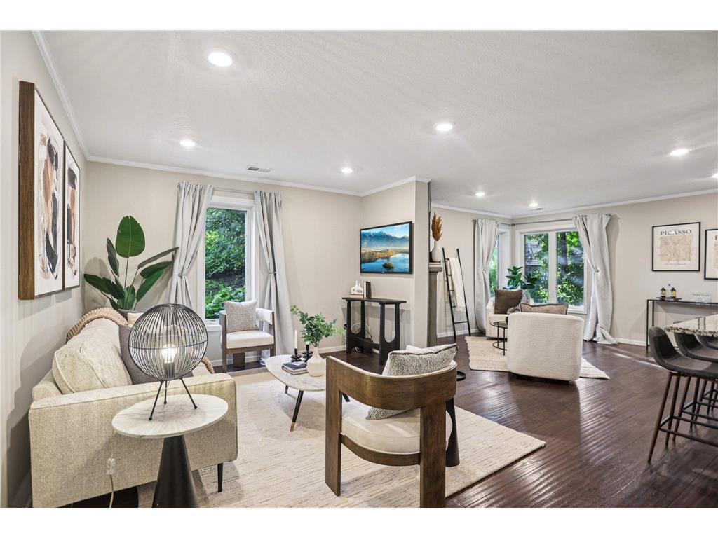 200 2nd Street NE Minneapolis MN 55413 6756172 image1