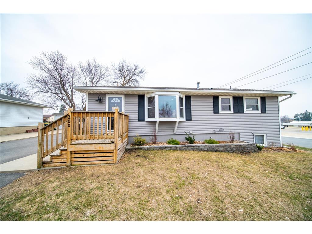 200 3rd Street SE Stewartville MN 55976 6693977 image1