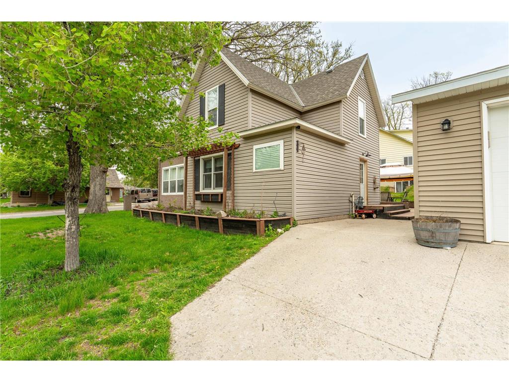 200 5th Avenue SE Pelican Rapids MN 56572 7077608 image5