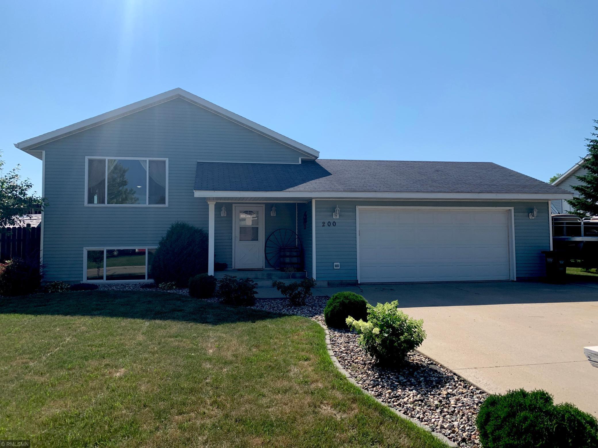 200 5th Avenue, Spicer, MN 56288 MLS 5619393 Edina Realty