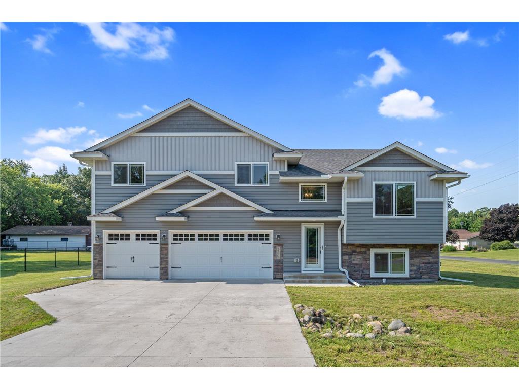 200 8th Ave NE Pine City MN 55063 6568803 image1