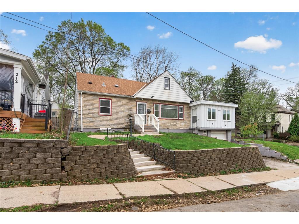 200 Belvidere Street E Saint Paul MN 55107 7059218 image1