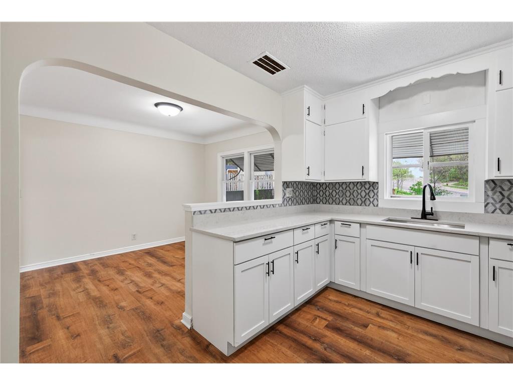 200 Belvidere Street E Saint Paul MN 55107 7059218 image11