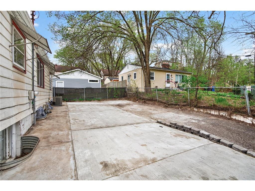 200 Belvidere Street E Saint Paul MN 55107 7059218 image28