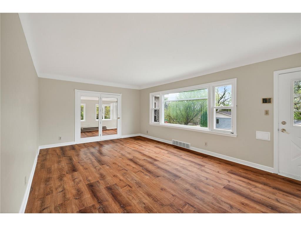 200 Belvidere Street E Saint Paul MN 55107 7059218 image5