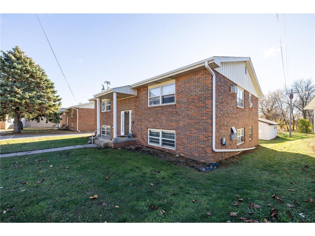 200 Cleveland Avenue Green Isle MN 55338 6789420 image1