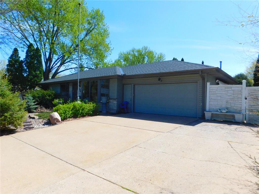200 Colleen Avenue Shoreview MN 55126 7010637 image2