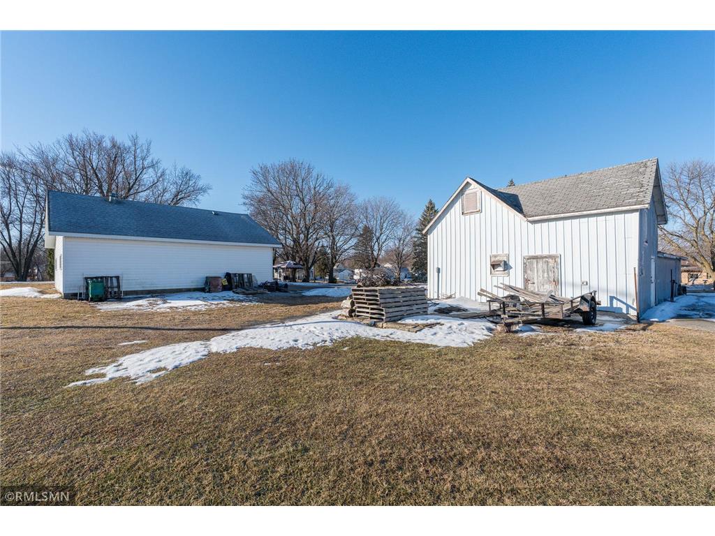 200 E North Street Janesville MN 56048 7019384 image25