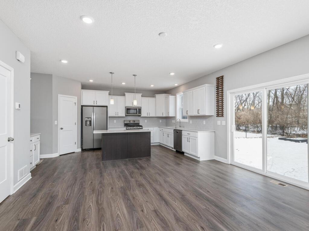 200 Franklin Avenue W Delano MN 55328 7016309 image7