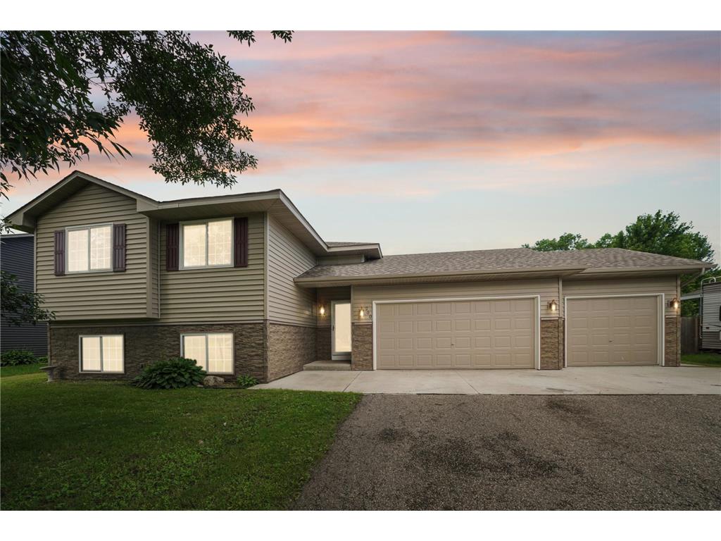 200 Gloria Avenue Green Isle MN 55338 6730917 image1