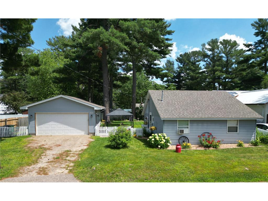 200 Grove Road East Bethel MN 55092 - Coon 6748410 image1