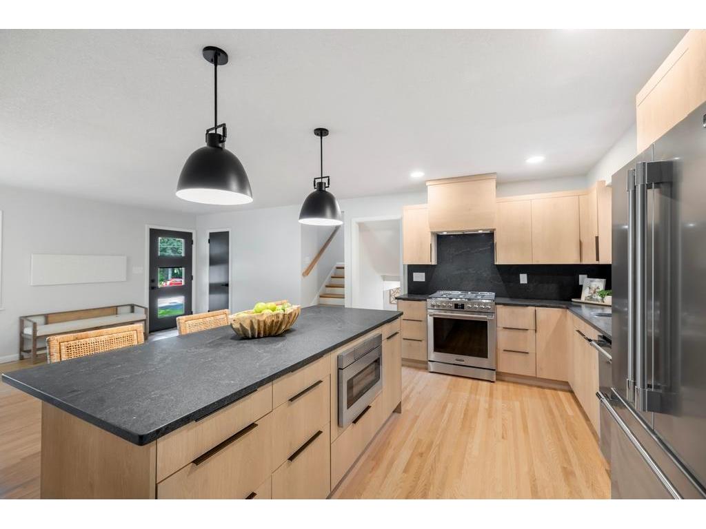 200 Juniper Street Mahtomedi MN 55115 6786830 image1