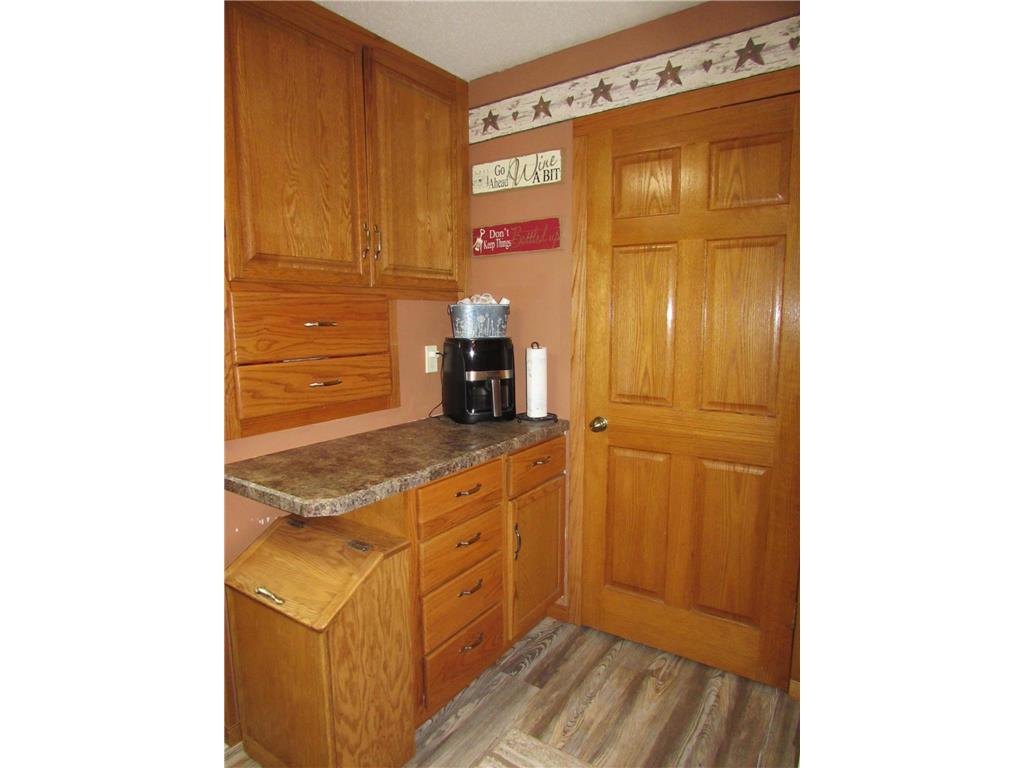 200 Kenzie Street Sherburn MN 56171 7088428 image10