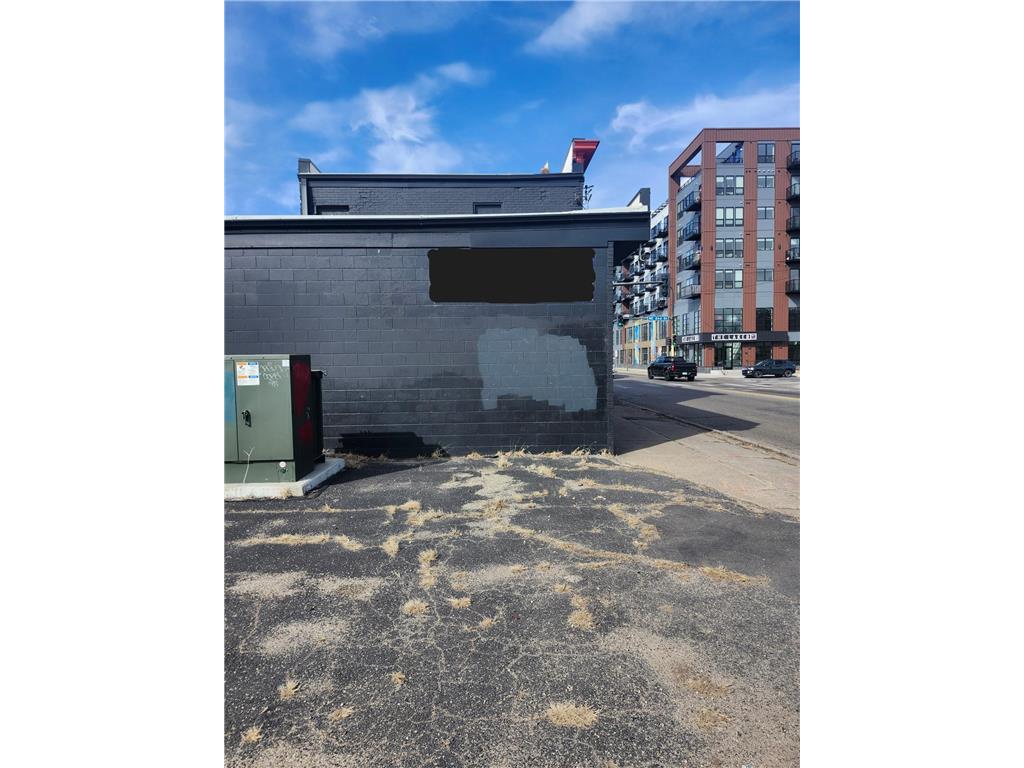 200 Lowry Avenue NE Minneapolis MN 55418 6816834 image3