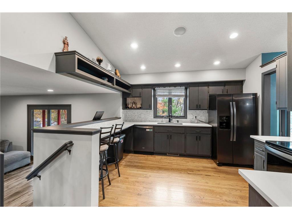 200 Meadow Drive Loretto MN 55357 7000167 image11