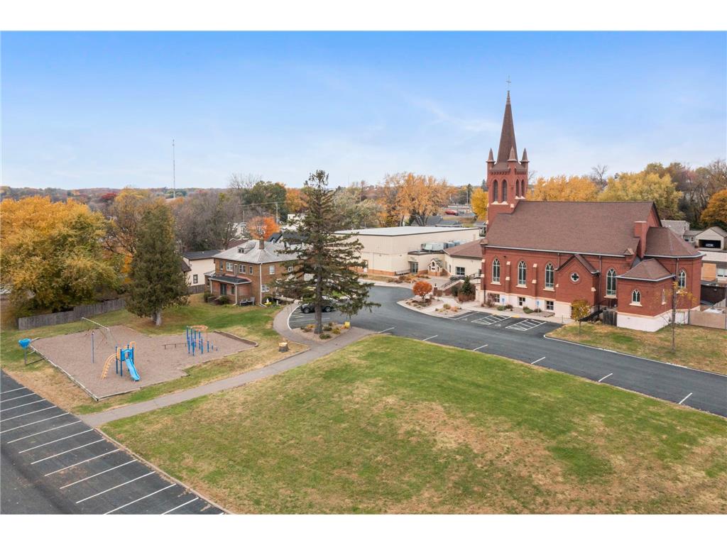 200 Meadow Drive Loretto MN 55357 7000167 image39