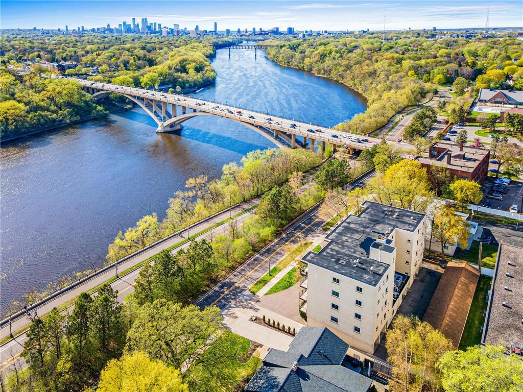 200 N Mississippi River Boulevard #2A Saint Paul MN 55104 - Mississippi 7061363 image1