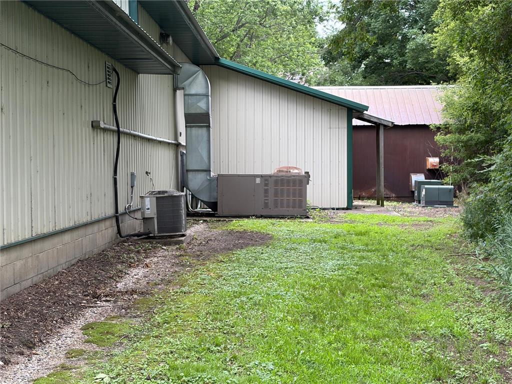 200 North Avenue W Grove City MN 56243 7102747 image4
