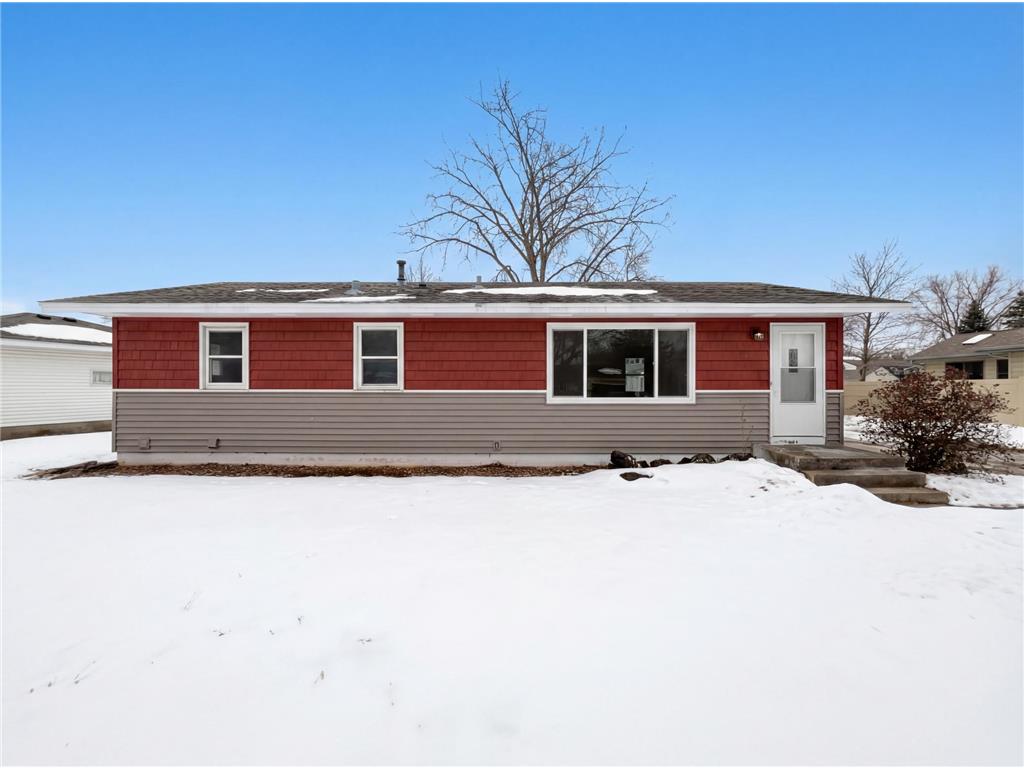 200 Oak Park Drive NE Blaine MN 55434 7019171 image1