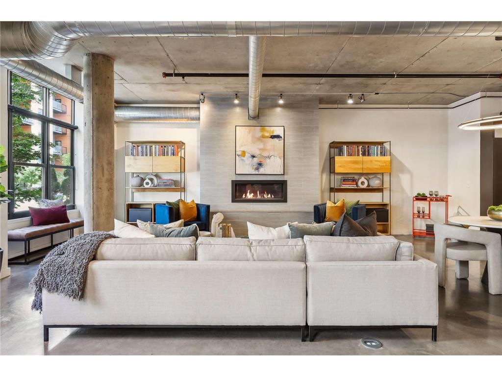 200 Park Avenue #102 Minneapolis MN 55415 6461426 image1