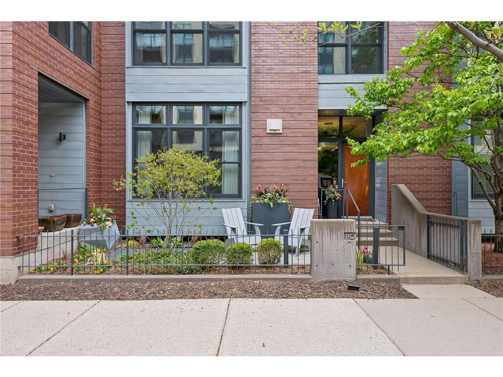 200 Park Avenue #110 Minneapolis MN 55415 7042566 image1