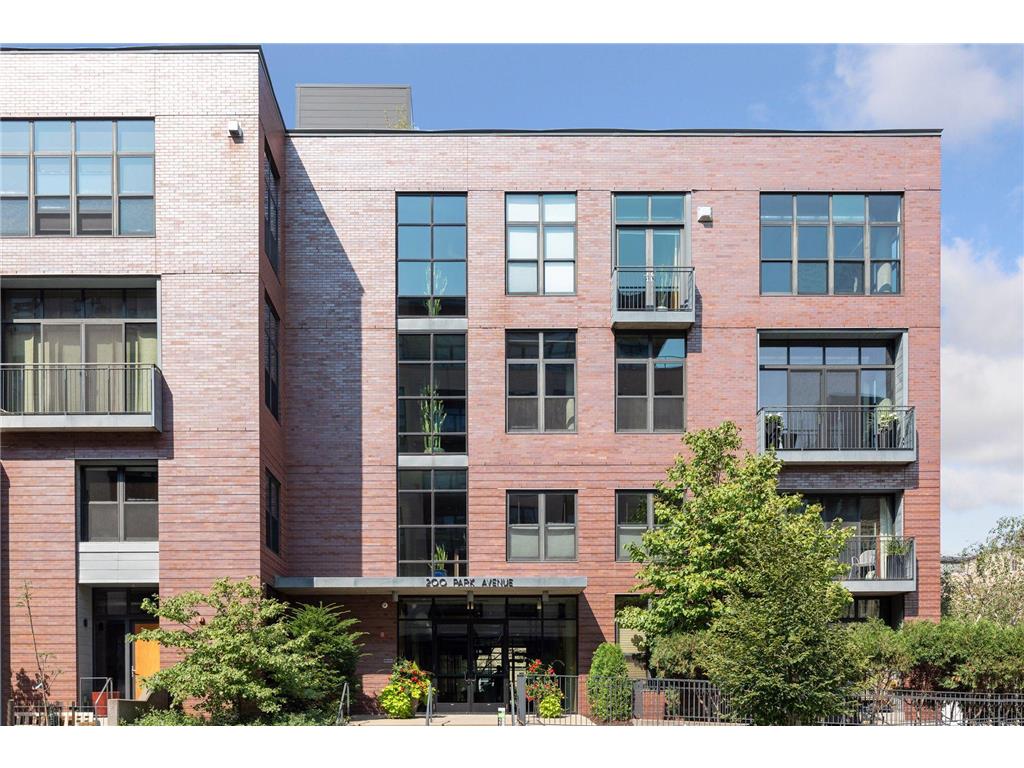 200 Park Avenue #110 Minneapolis MN 55415 7042566 image46