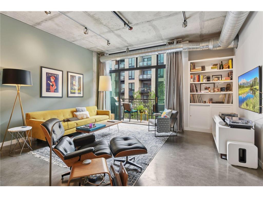 200 Park Avenue #303 Minneapolis MN 55415 6755418 image1