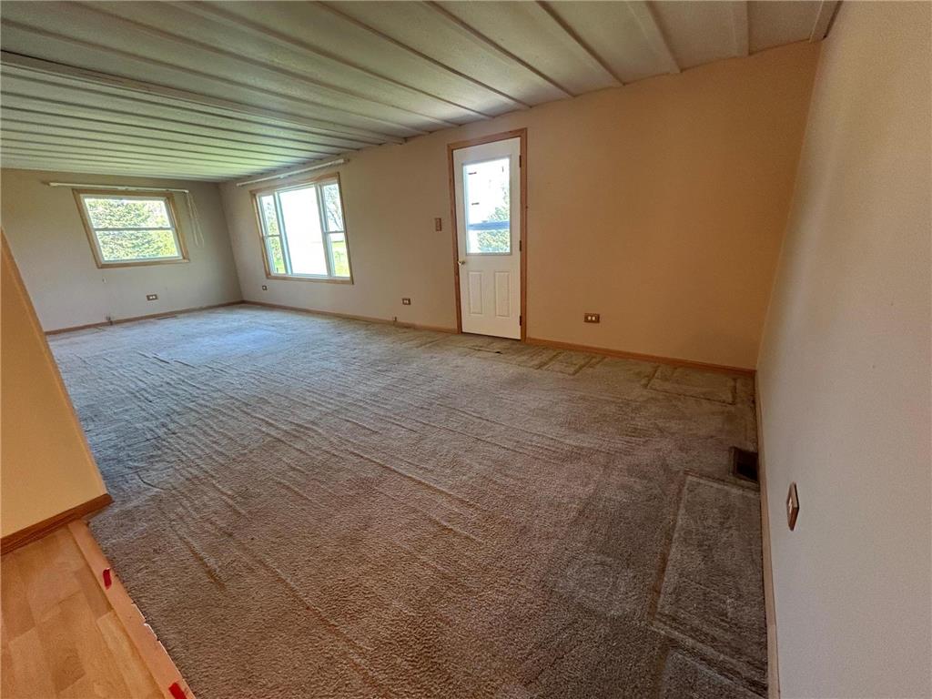 200 Prairie Avenue Darfur MN 56022 7068223 image10