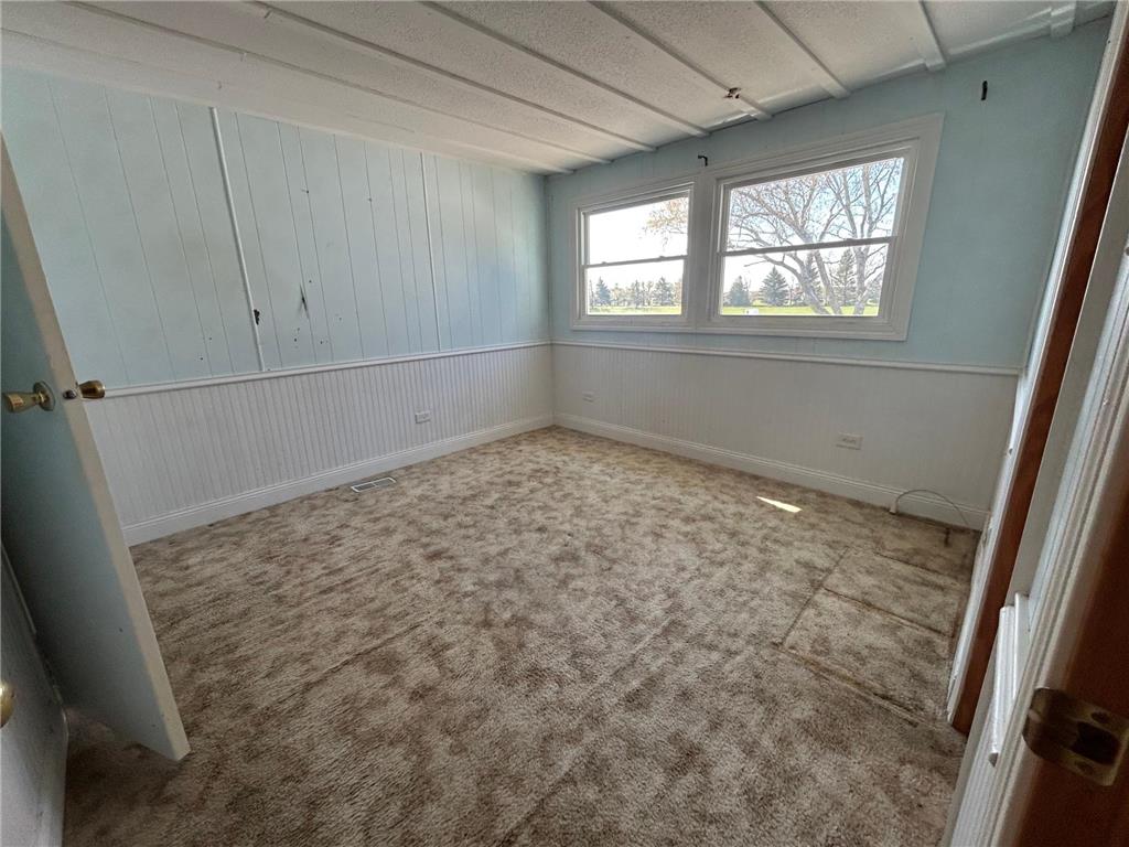 200 Prairie Avenue Darfur MN 56022 7068223 image3