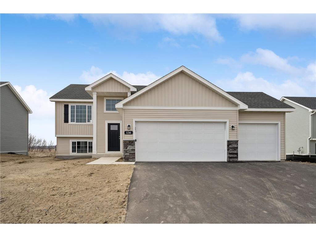 200 Robbie Lane Howard Lake MN 55349 6775477 image1