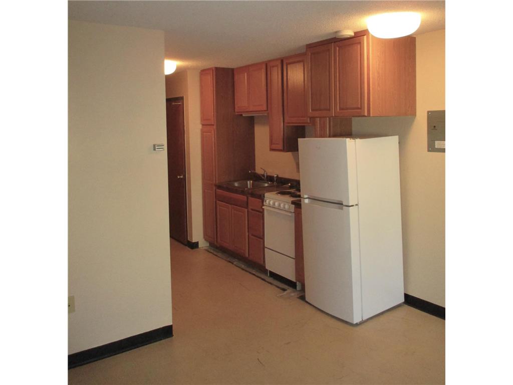 200 S 4th Street #1 Marshall MN 56258 6816218 image2