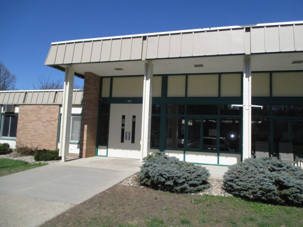 200 S 4th Street #21 Marshall MN 56258 7053012 image1