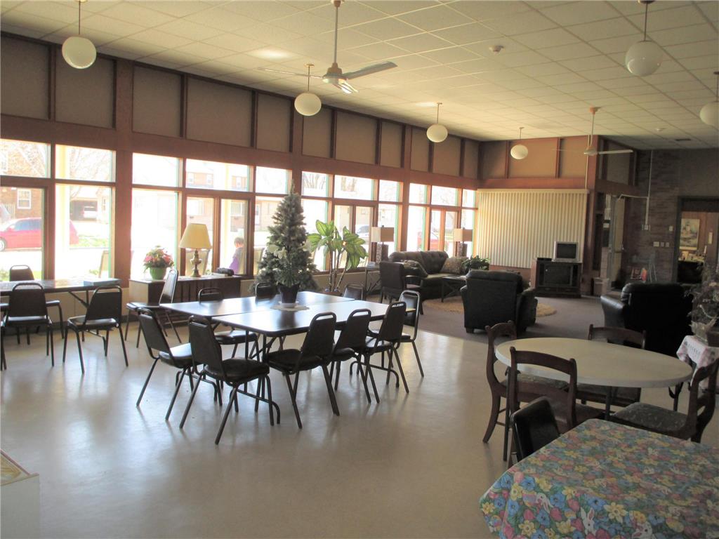 200 S 4th Street #21 Marshall MN 56258 7053012 image11