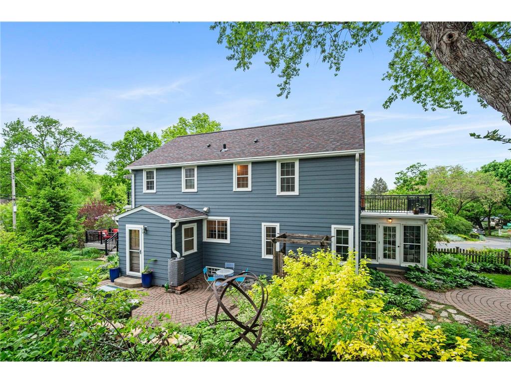 200 Thomas Avenue S Minneapolis MN 55405 7074818 image101