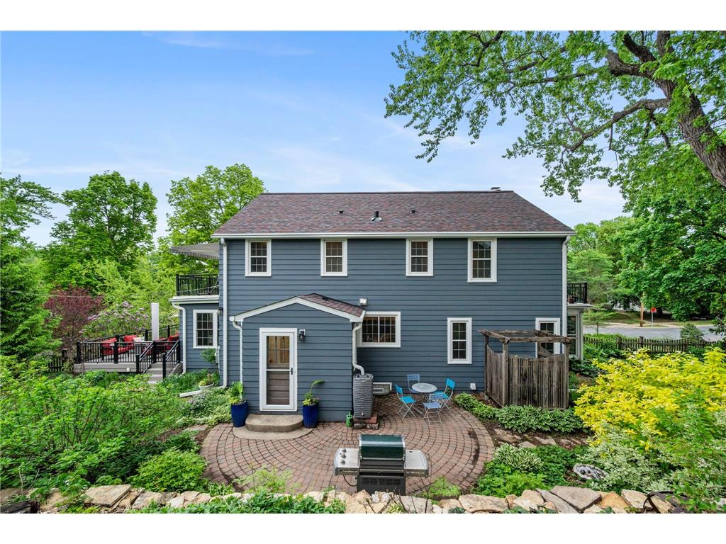200 Thomas Avenue S Minneapolis MN 55405 7074818 image102