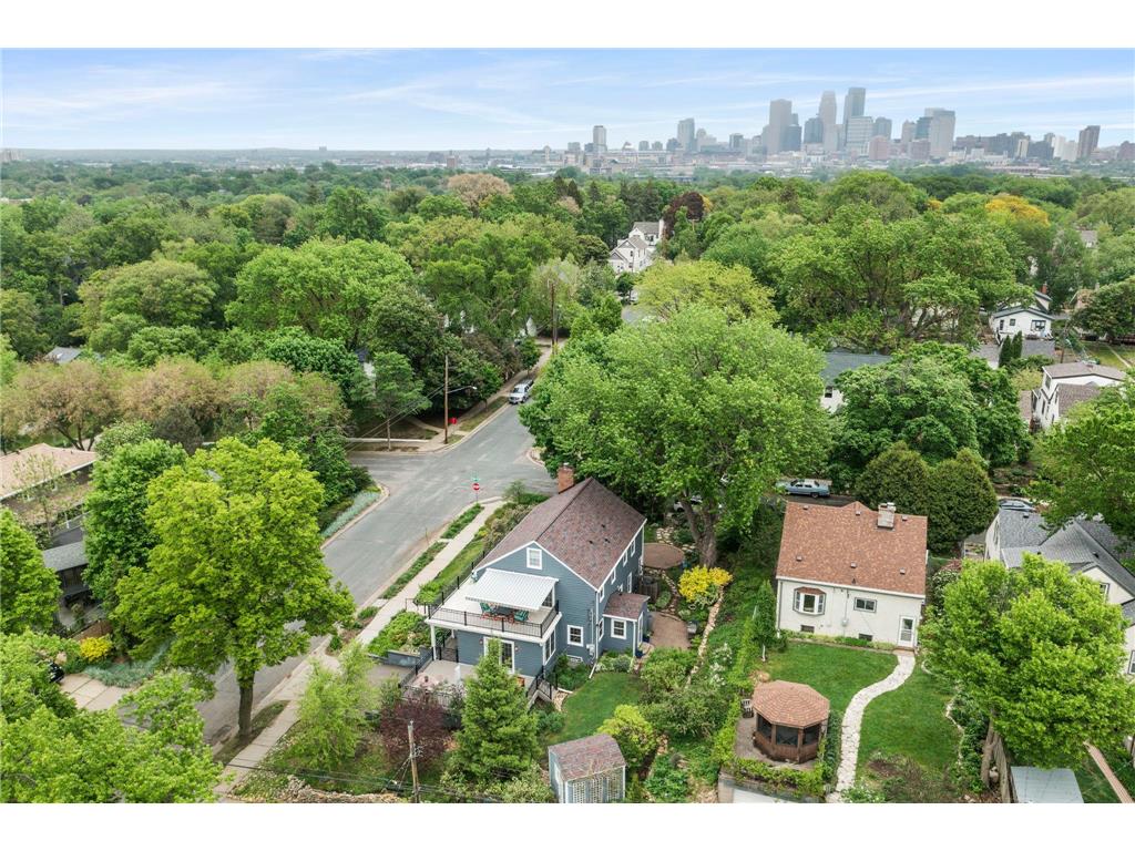 200 Thomas Avenue S Minneapolis MN 55405 7074818 image110