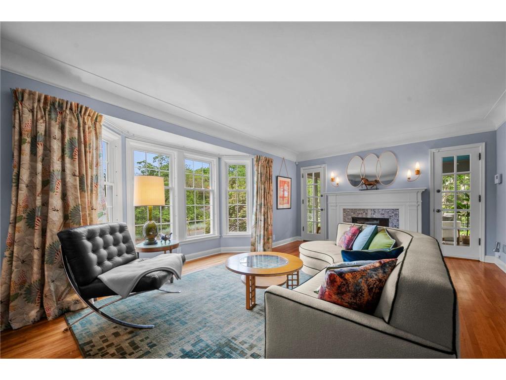 200 Thomas Avenue S Minneapolis MN 55405 7074818 image18