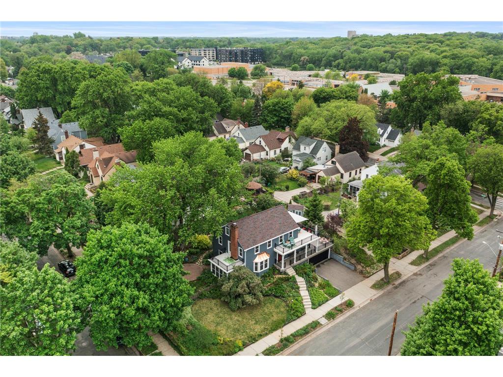 200 Thomas Avenue S Minneapolis MN 55405 7074818 image4