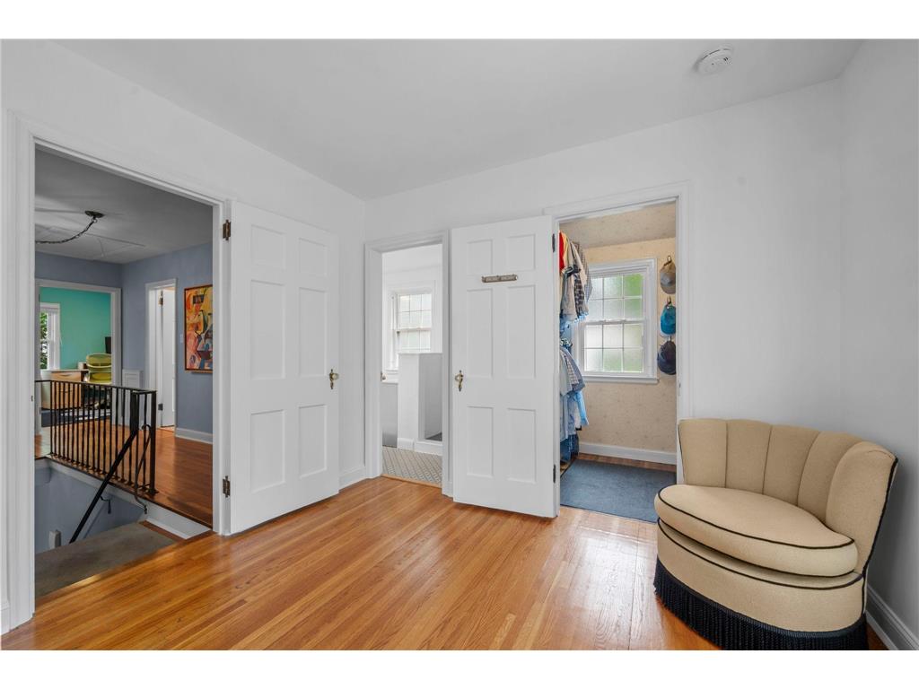 200 Thomas Avenue S Minneapolis MN 55405 7074818 image56