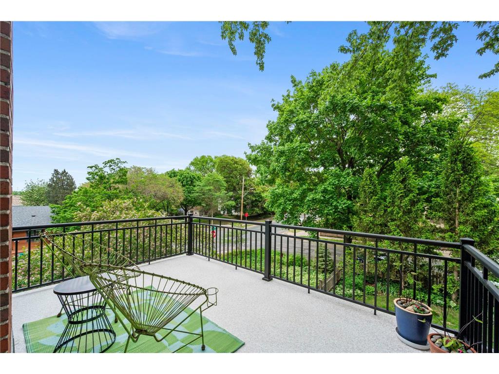 200 Thomas Avenue S Minneapolis MN 55405 7074818 image72