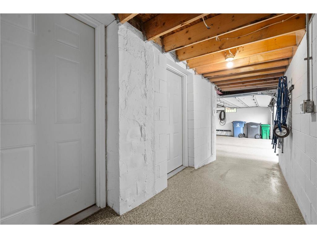 200 Thomas Avenue S Minneapolis MN 55405 7074818 image92