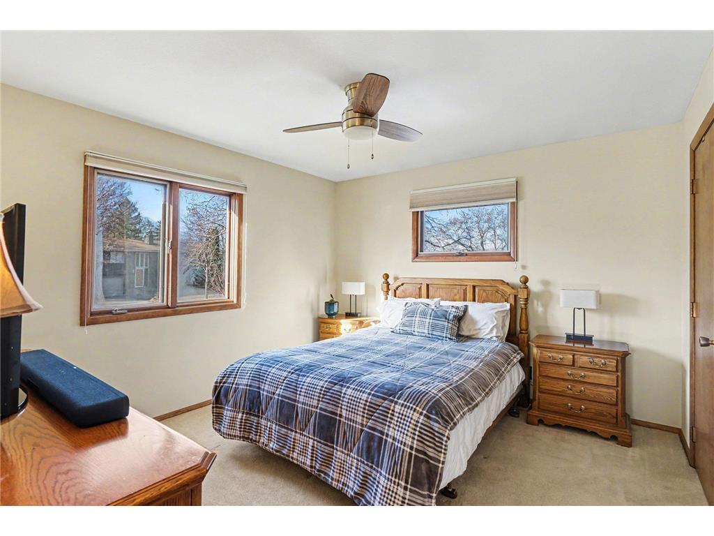 200 W 107th Street Bloomington MN 55420 7038253 image12