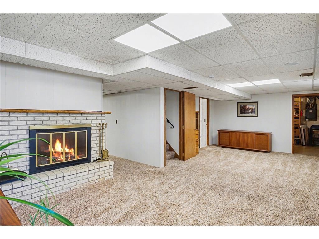 200 W 107th Street Bloomington MN 55420 7038253 image16