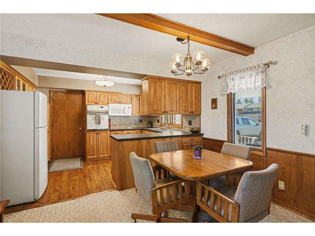 200 W 107th Street Bloomington MN 55420 7038253 image5