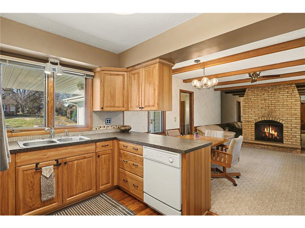 200 W 107th Street Bloomington MN 55420 7038253 image6