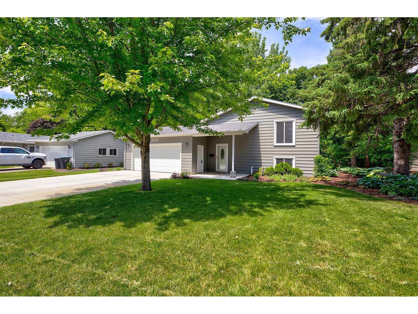 200 W Avenue, Mankato, MN 56001 MLS 5765706 Edina Realty