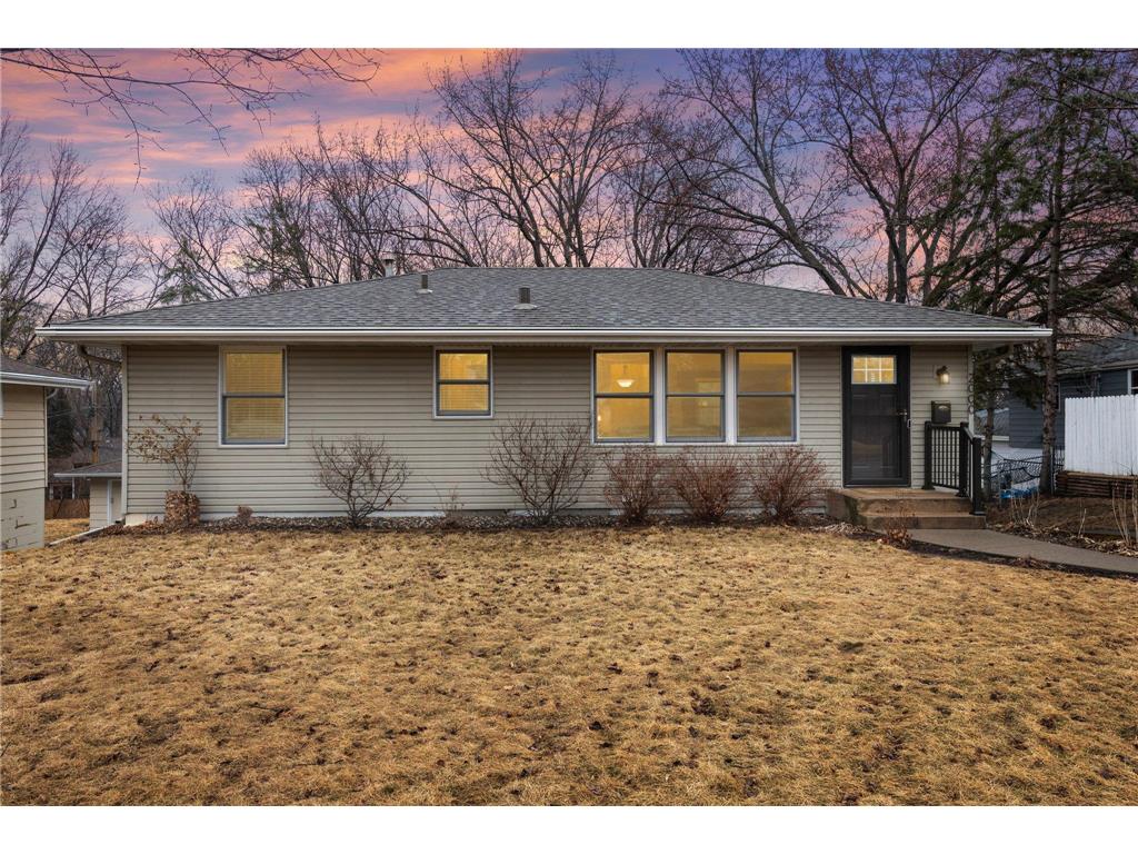 2000 Gettysburg Avenue N Golden Valley MN 55427 6678839 image1