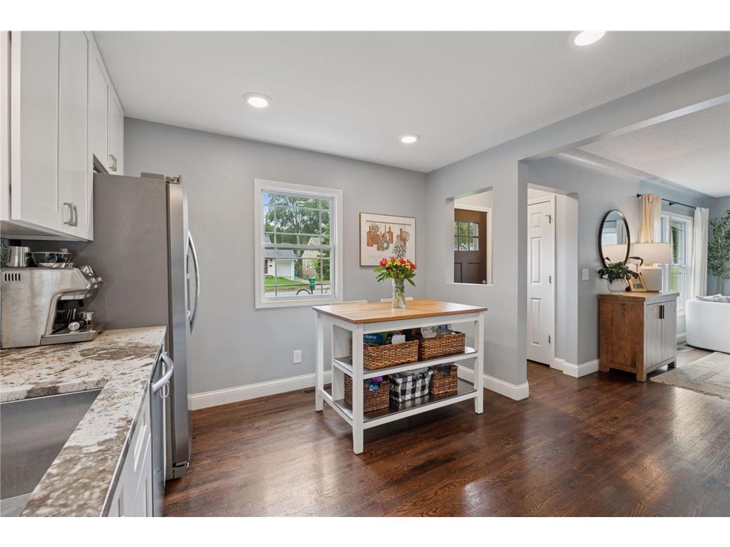 2000 Hampshire Avenue S Saint Louis Park MN 55426 7048819 image10