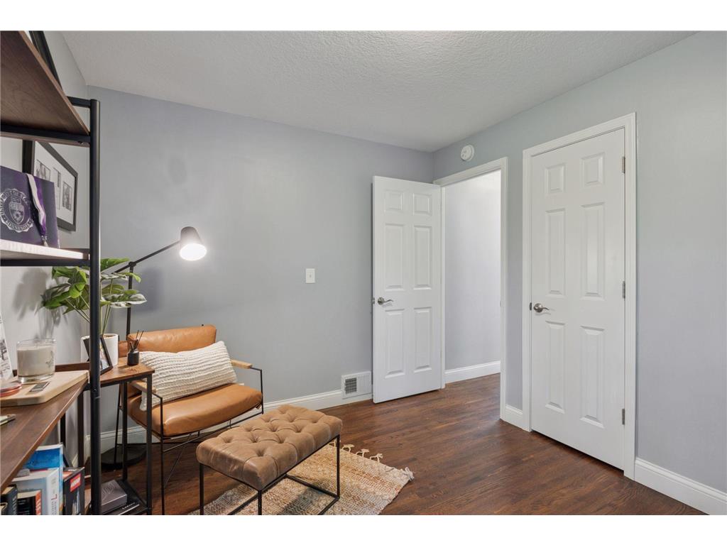 2000 Hampshire Avenue S Saint Louis Park MN 55426 7048819 image16