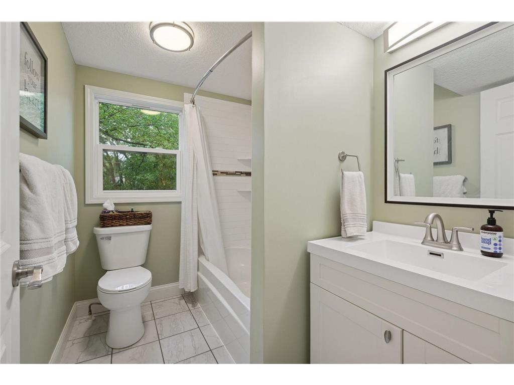 2000 Hampshire Avenue S Saint Louis Park MN 55426 7048819 image21